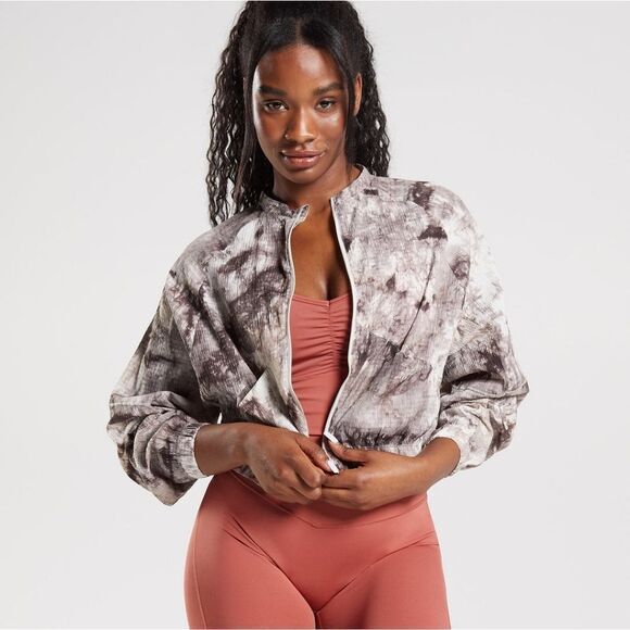 Gymshark ELEVATE WOVEN JACKET Size M Cement Brown Spray Dye NWT in Packaging - Picture 1 of 10